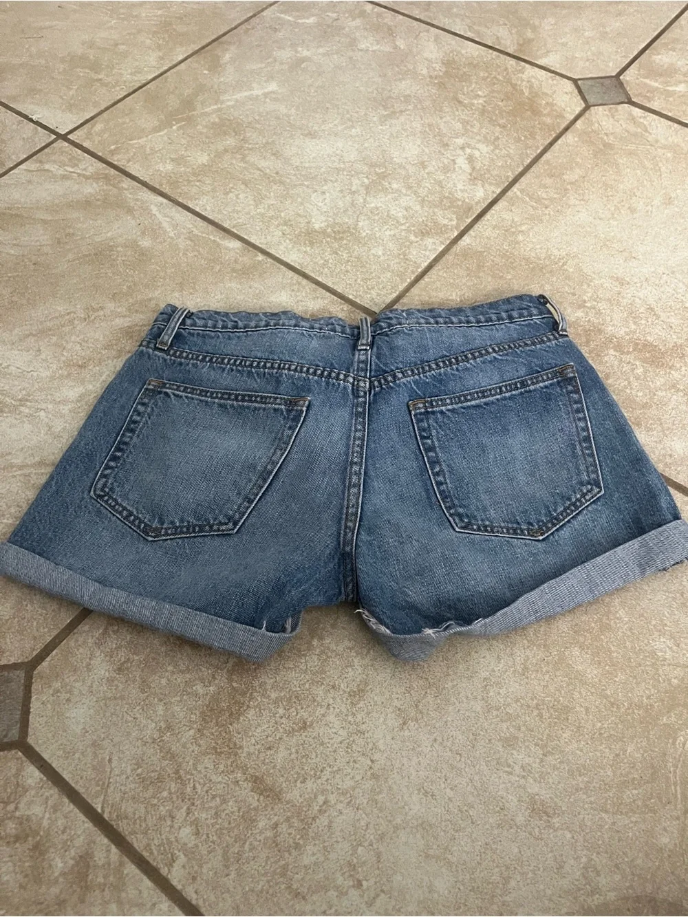 GAP Denim Roll-Cuff Shorts in Blue